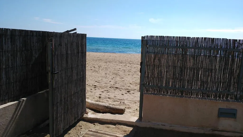 Appartement T3 Rdc Les Pieds Dans Le Sable Residence Les Sables D'Or La Croix Valmer 0*, La Croix-Valmer